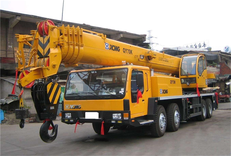 武定县吊车出租选择重点